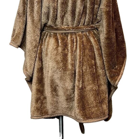 Torrid NWT camel cozy Sherpa belted ruana one size - Picture 9 of 15